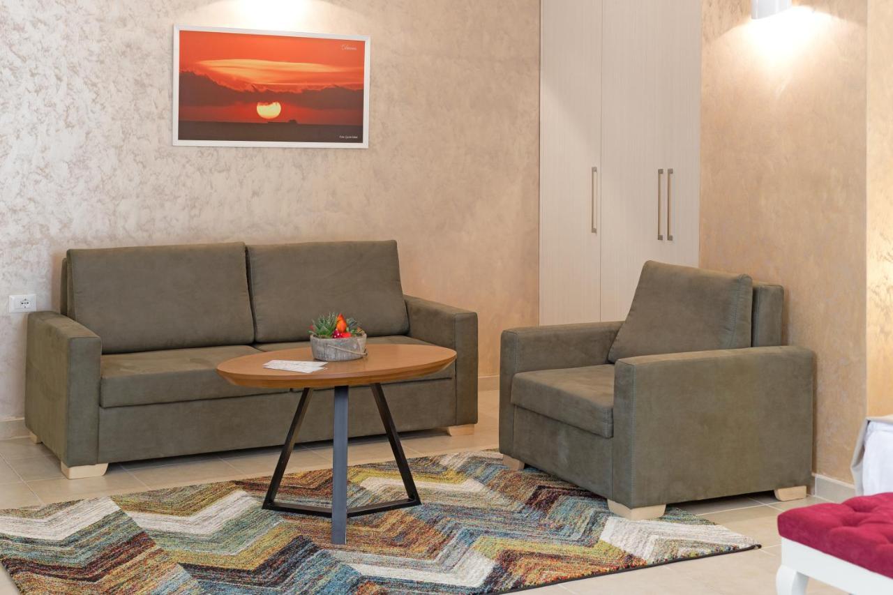 Horizont Hotel Durrës Buitenkant foto