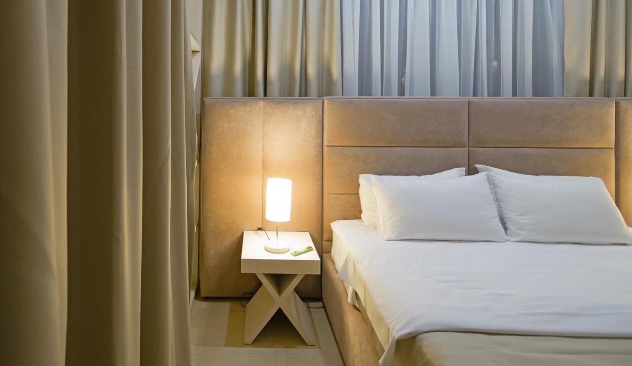 Horizont Hotel Durrës Buitenkant foto