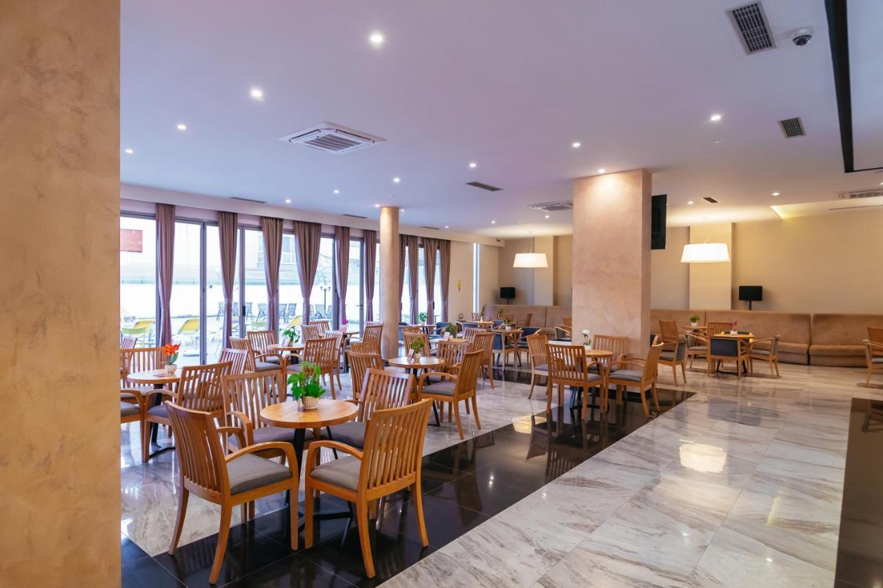 Horizont Hotel Durrës Buitenkant foto