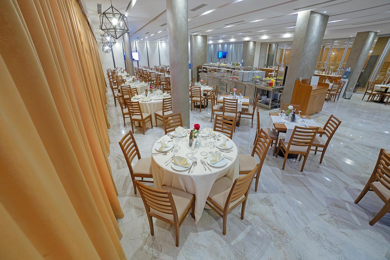 Horizont Hotel Durrës Buitenkant foto